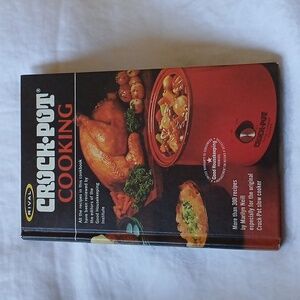 Vintage 1975 Rival Crockpot Cooking Cookbook Hardcover